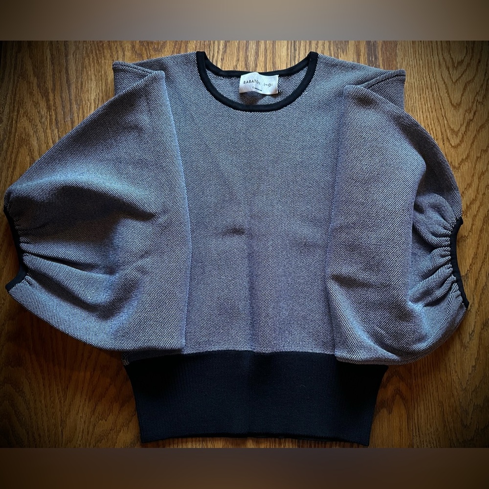 NWOT Babaton (Aritzia) Saberi Sweater Size Small